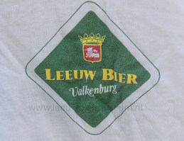 wit leeuw shirt versie 2 logo
